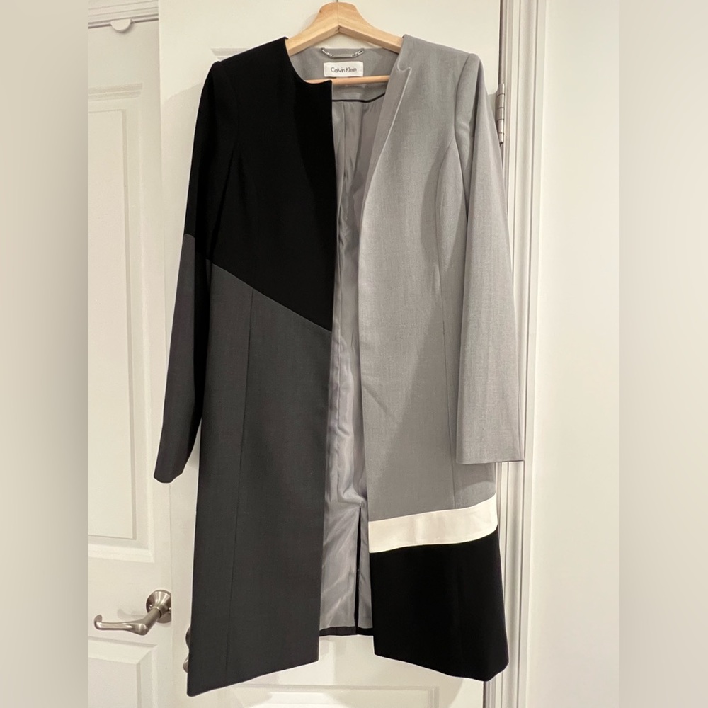 Calvin Klein long grey/colorblock blazer jacket